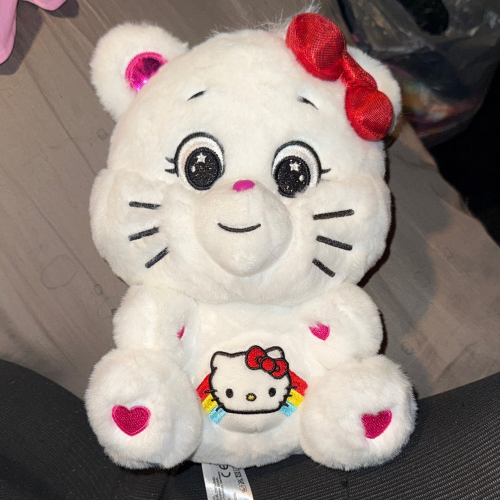 Sanrio x Care Bears Hello Kitty Loves Cheer Bear (Like New)